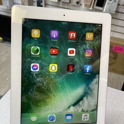 Apple iPad 4th Gen Unlocked , Ready To Use , Comes With Charging Cable 