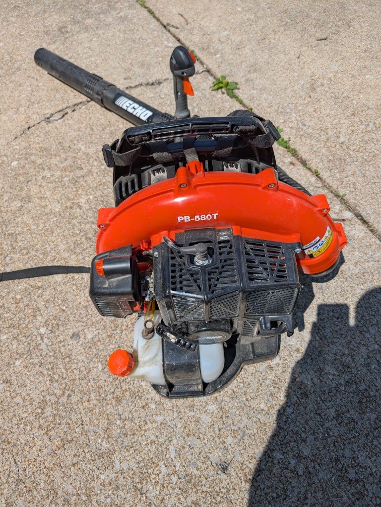 Echo Leaf Blower PB-580T