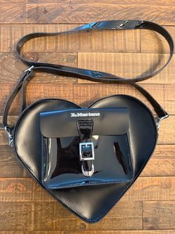 Dr martens crossbody purse Black