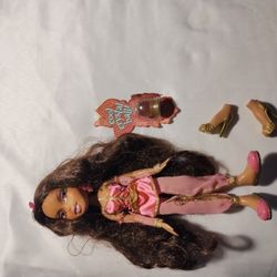 Desert Jewel Yasmin Bratz Doll Rare Mint