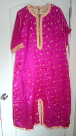 Pink Moroccan outfit caftan