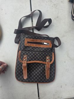 Brown crossbody purse