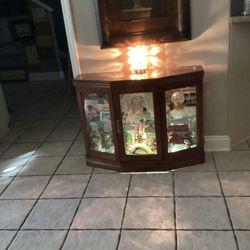 Pulaski Furniture Hutch