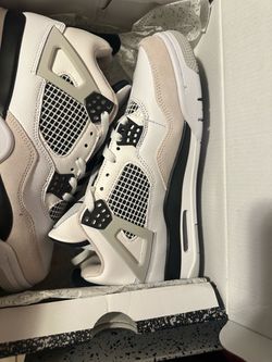 Size 6.5 grey