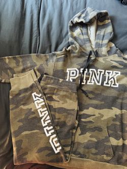 Pinks Set Sweater And Jogger 