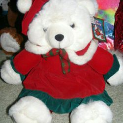 Holiday bears. Clean!!! So Cute!
