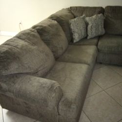 Fabric Sectional Couch 