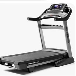 NordicTrack 1750 Treadmill Barely Used
