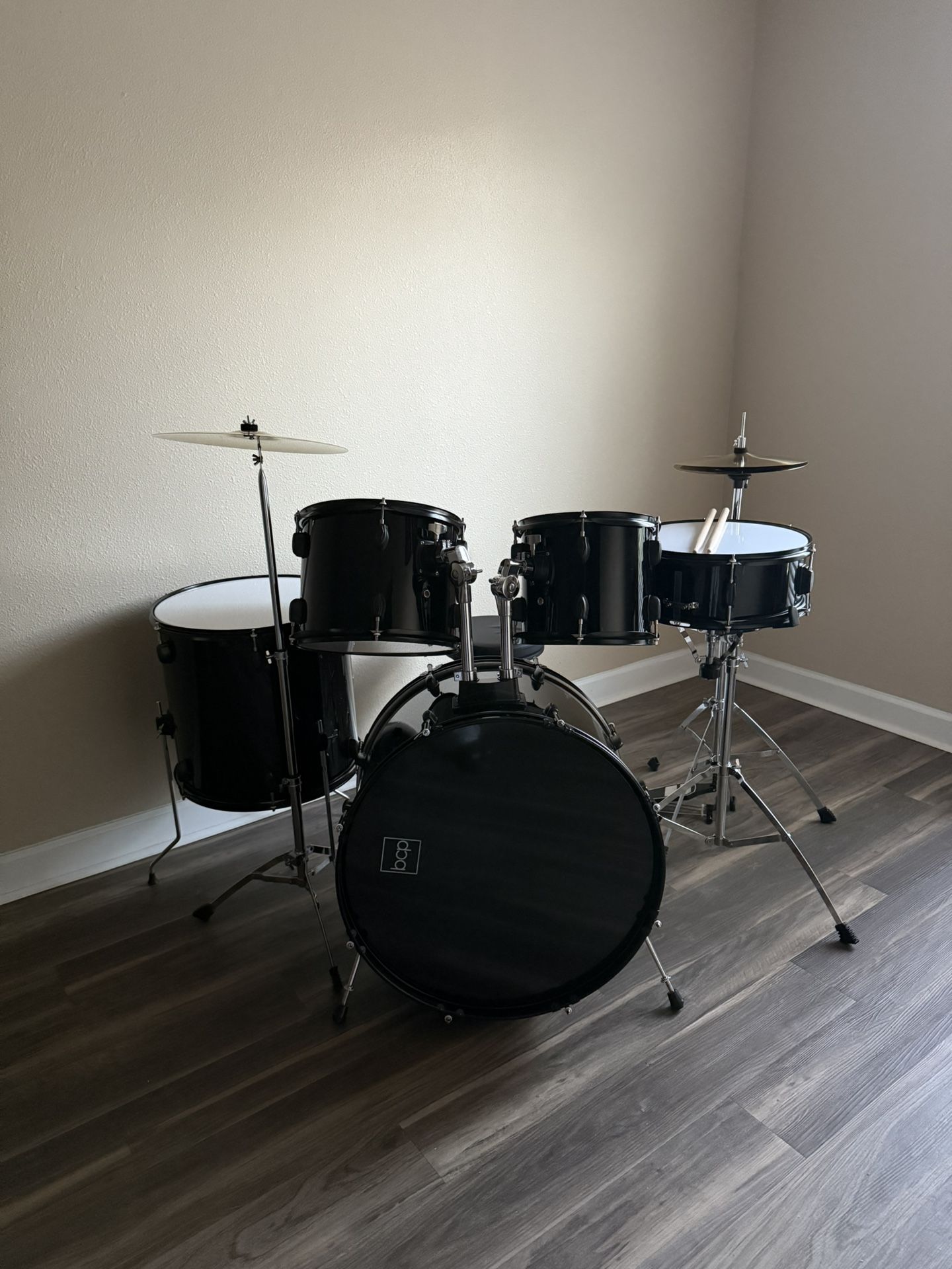 5 Piece Beginner drum set