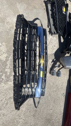 2025-2026 Chevrolet Suburban/Tahoe grill