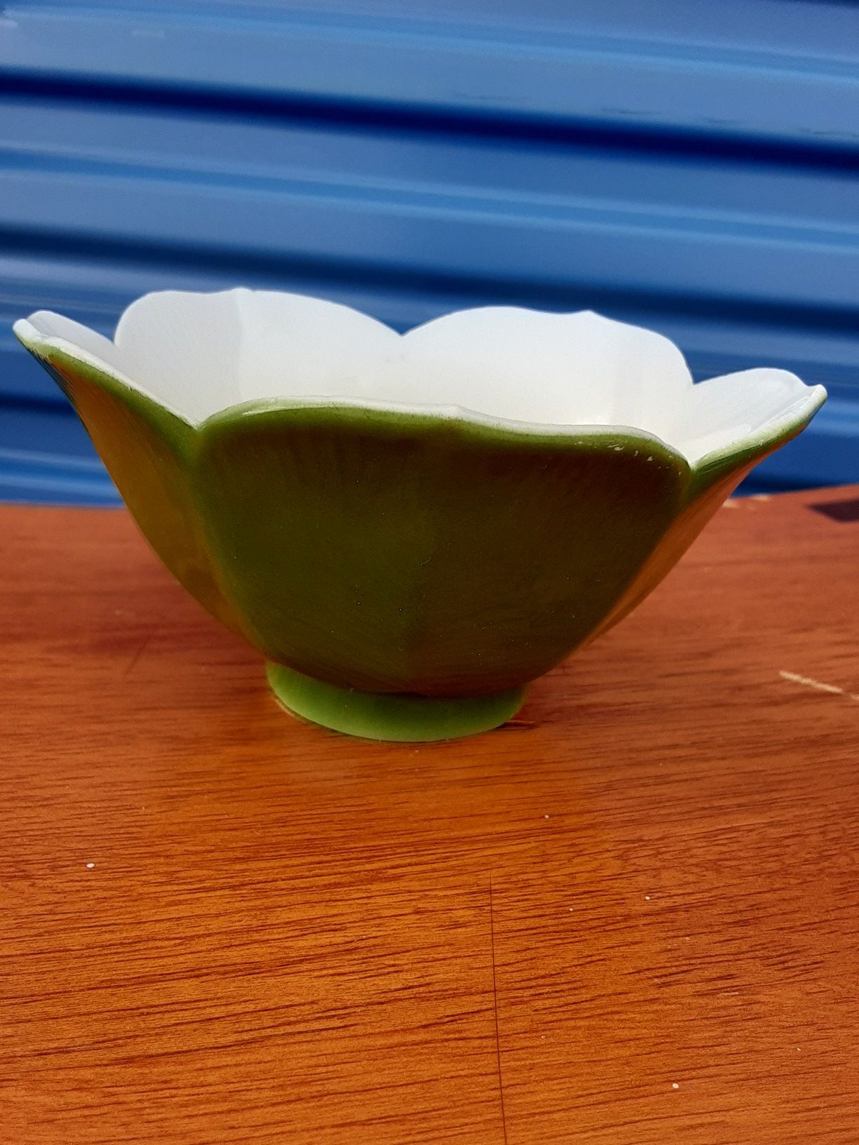 Vintage tulip candy dish