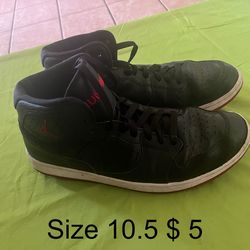 Men’s shoes