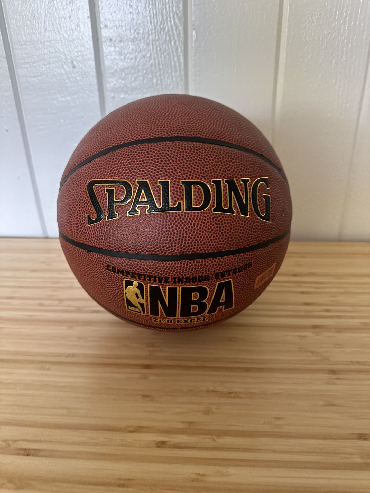Spalding Indoor Outdoor Basketball