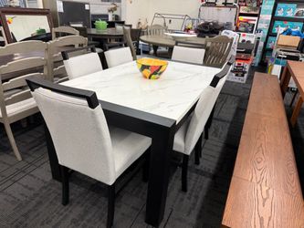 Dining set