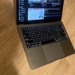 MacBook Air 2020 - 13" - Apple M1, Gray, 128 GB, 8 GB