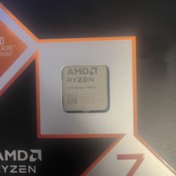 Ryzen 9 9900x