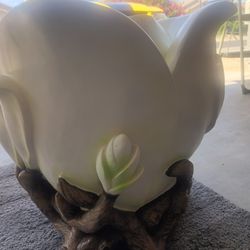 4-ft Round Glass Top Magnolia Coffee Table