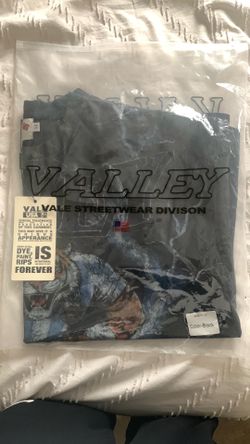 Valley Dreams Thunder Tee
