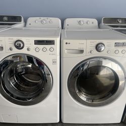 LG Washer And Dyer 