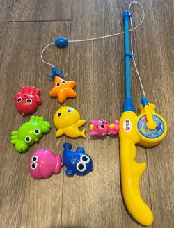 Fishing play set + toy disc shooter