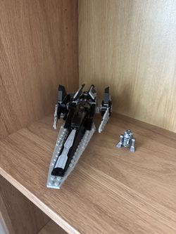 Lego Star Wars :Imperial V-Wing Starfighter