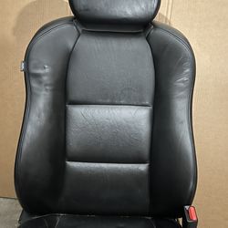 Great condition 2006 Acura TL seat