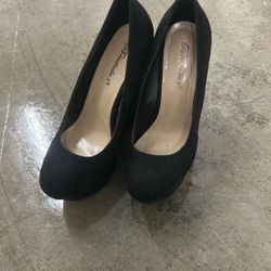 Black Wedges Size 7