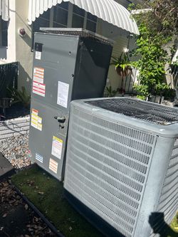 5 ton Goodman split system 11 years old