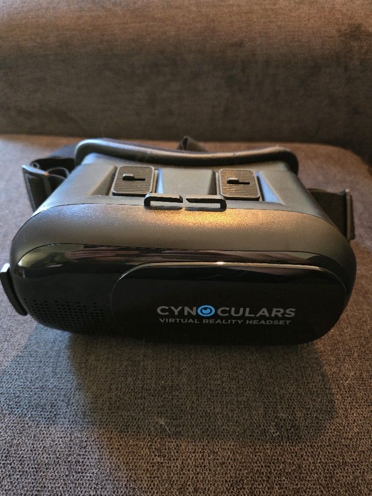 OFFERS CONSIDERED! CYNOCULARS VR GOGGLES!