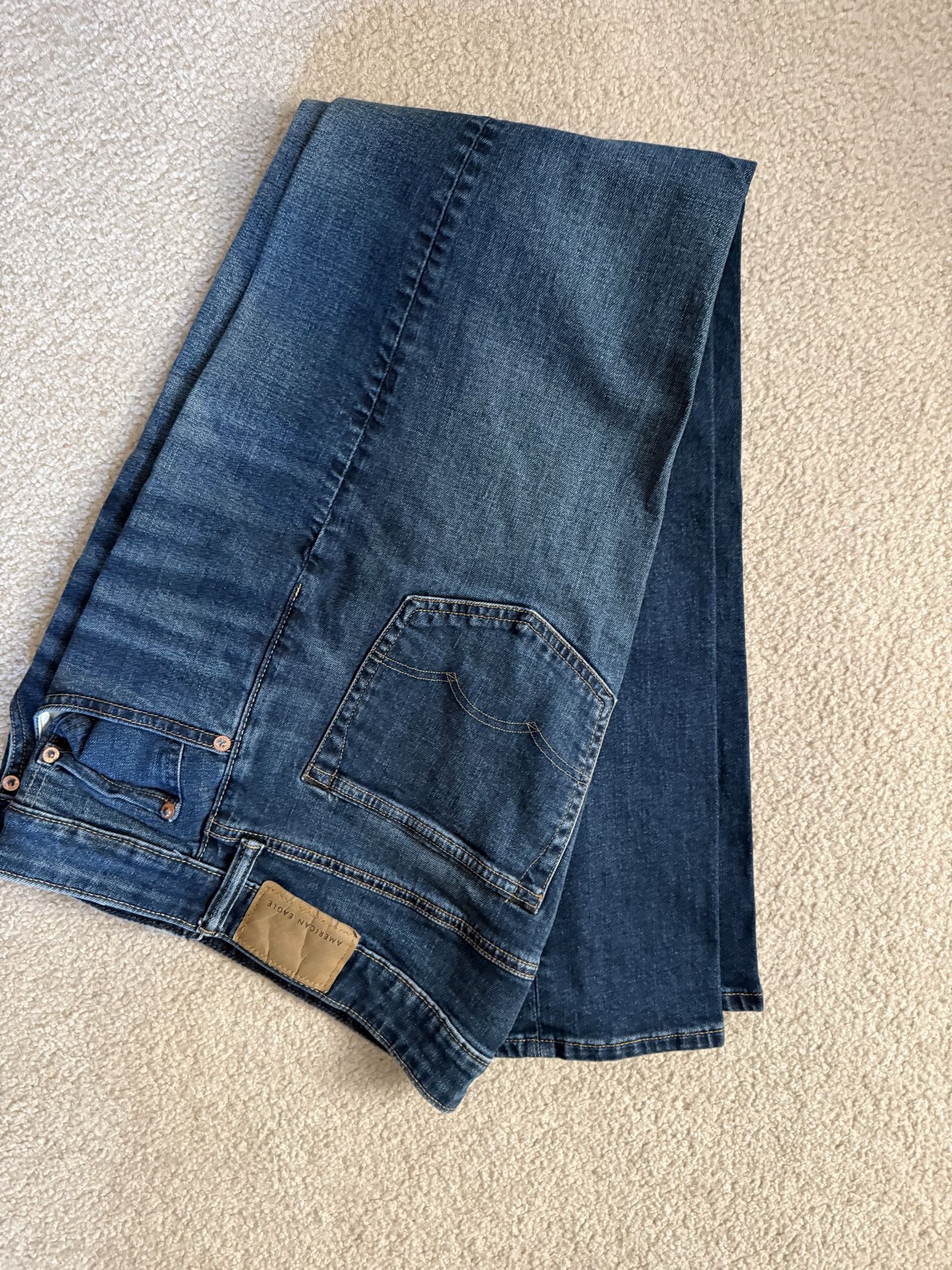 Men’s American Eagle jeans