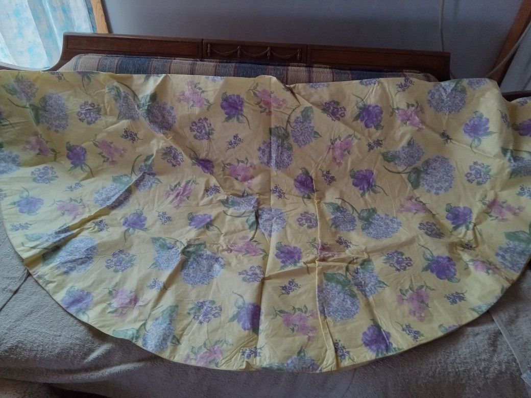 Round Outdoor Tablecloth
