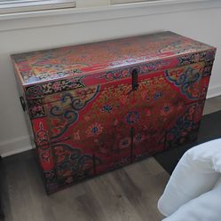 Tibetan Hope chest