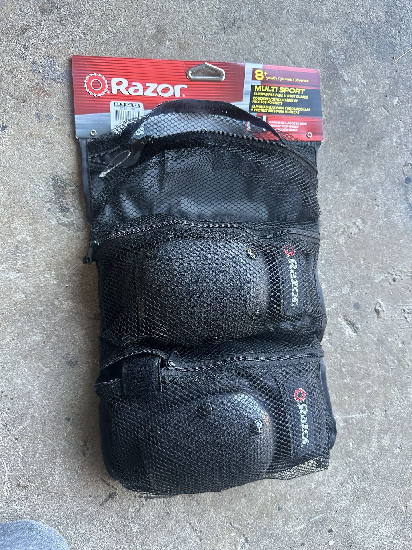 Razor Knee And Elbow Pads 