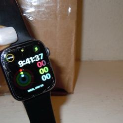 READ INFO DAMAGED Screen but works "Apple Watch Series 4 44MM Space Gray