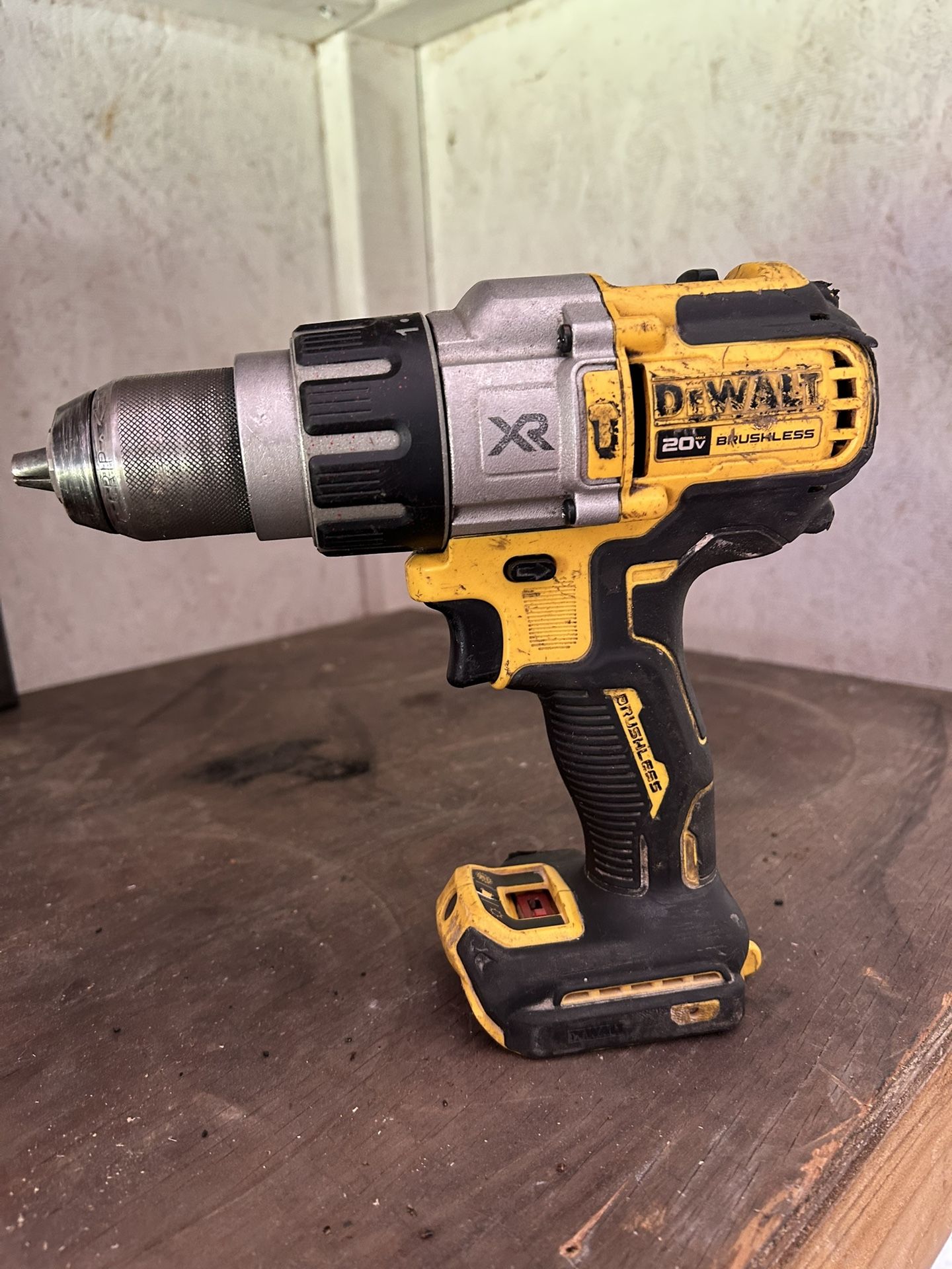 DEWALT Dcd999 Flexvolt Hammer Drill (parts And Repair)