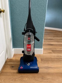 Bissell PowerForce Helix Bagless Upright Vacuum