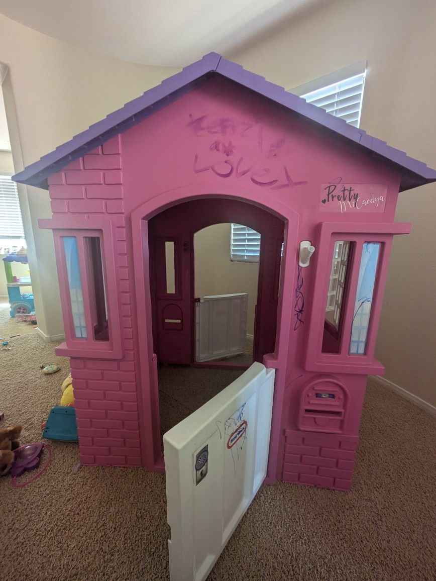 PlayHouse