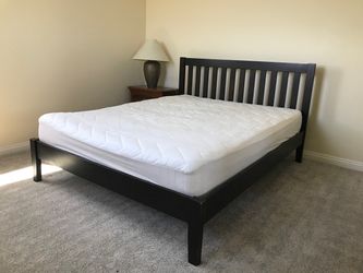 Dark Wood Platform Bed Frame with Mattress