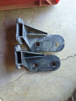 2x BUMPER COVER SUPPORT E36