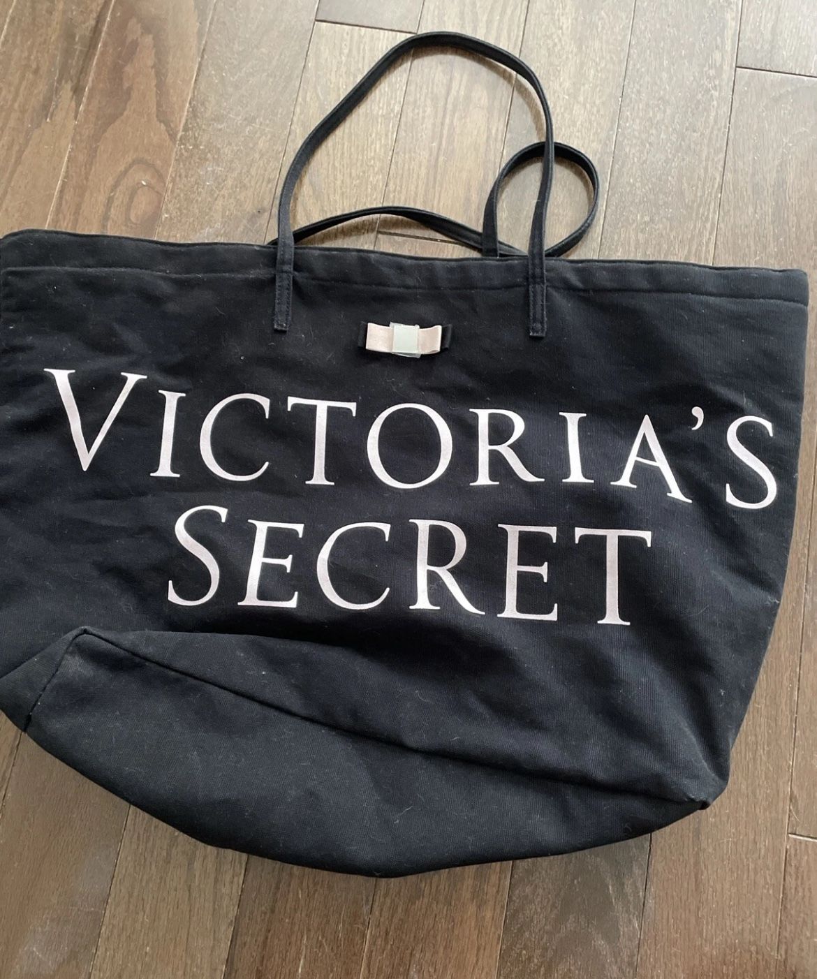 Victoria’s Secret Large Weekender Tote Bag Getaway Duffle Handbag Black/Pink