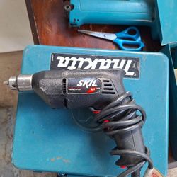 Skil Drill ●no Storage Box●$10