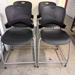 Herman Miller Caper Stacking Stool （4 available)