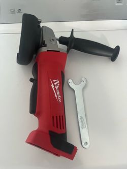 Milwaukee m-18 grinder