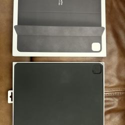 12.9” Apple iPad Smart Folio
