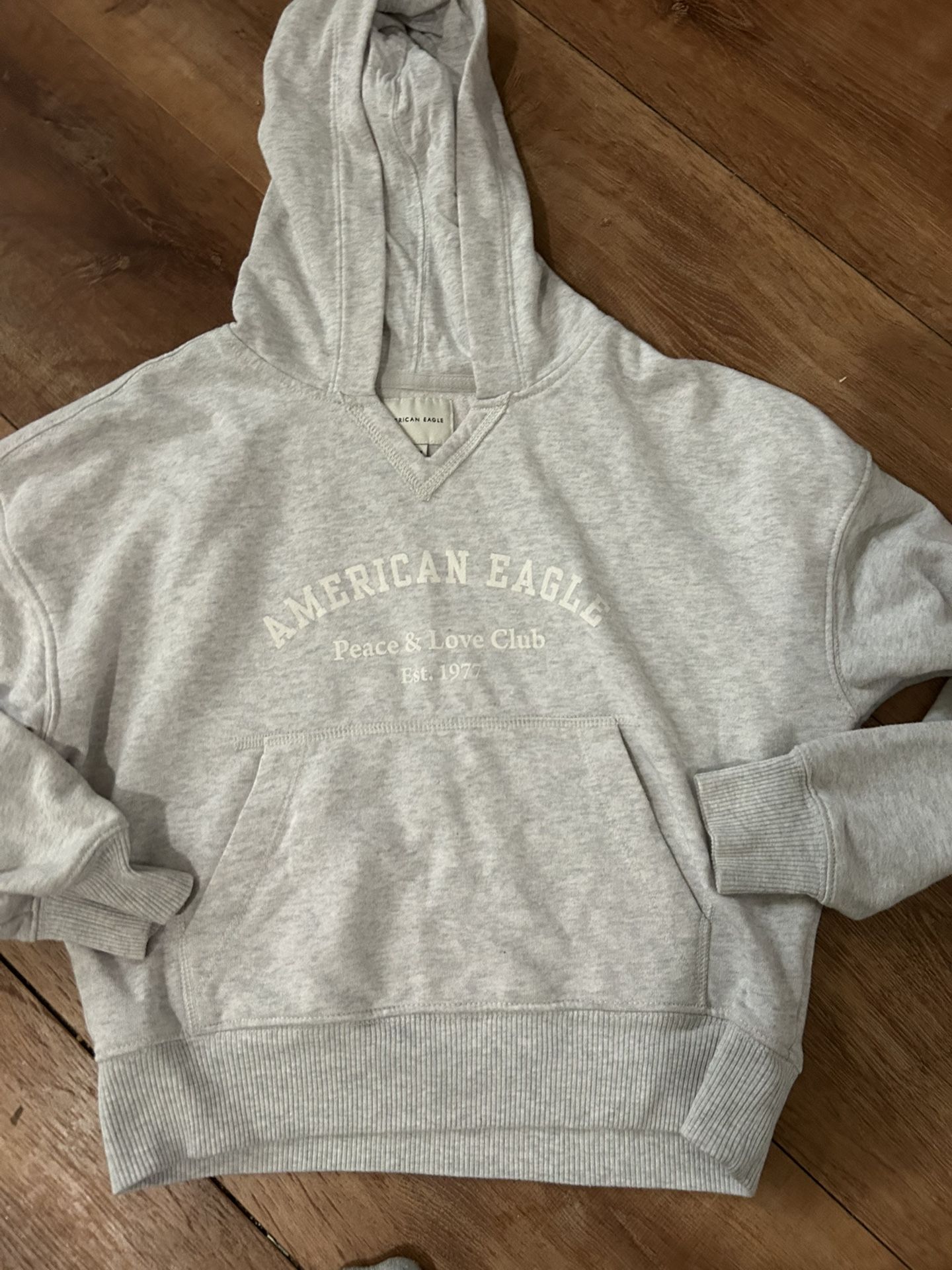 American Eagle Sweater