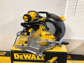 DEWALT 15 Amp Corded 12 in. Compound Double Bevel Miter Saw