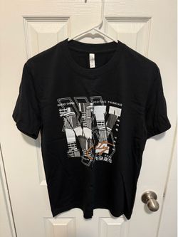 Women’s NYC Graphic T-Shirt Size S – New