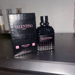 Valentino Born In Roma Intense 