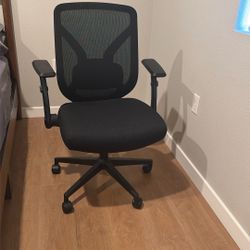 Ergonomic Office Chair 