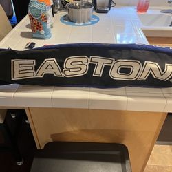 Easton Baseball Bat And Equip Bag Great Condition 